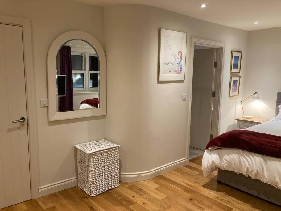 2 Quay Road, Killala. Stunning Sea Front Cottage Dış mekan fotoğraf