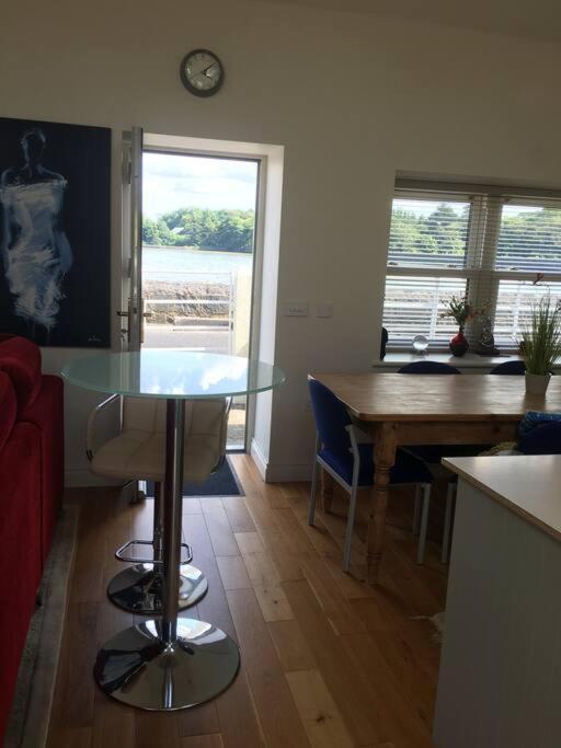2 Quay Road, Killala. Stunning Sea Front Cottage Dış mekan fotoğraf