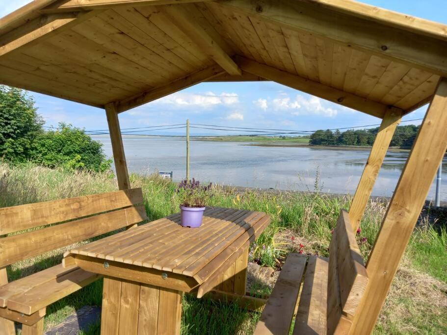 2 Quay Road, Killala. Stunning Sea Front Cottage Dış mekan fotoğraf